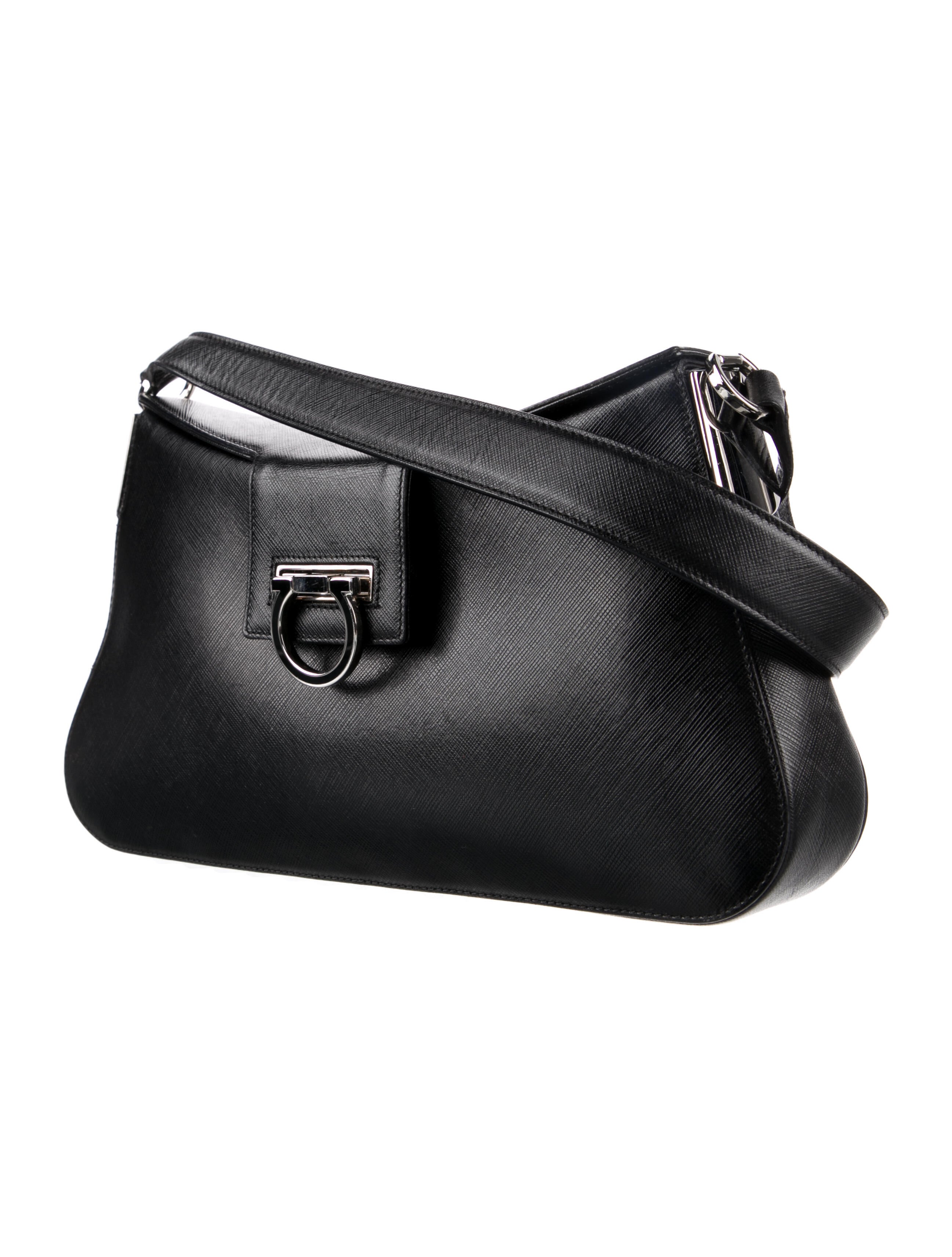 Salvatore Ferragamo Leather Shoulder Bag Black Shoulder Bags