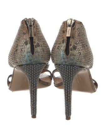 Salvatore Ferragamo Vara Bow Accent Leather T-Strap Sandals