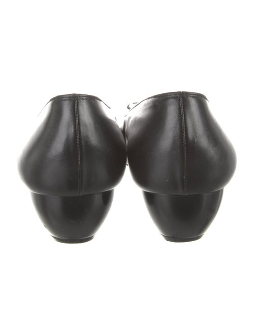 Salvatore Ferragamo Vara Bow Accent Leather Flats