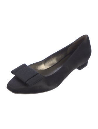 Salvatore Ferragamo Vara Bow Accent Suede Flats