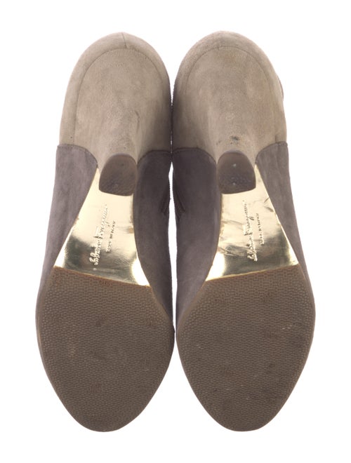 Salvatore Ferragamo Vara Bow Accent Suede Boots