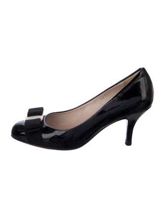 Salvatore Ferragamo Vara Bow Accent Patent Leather Pumps