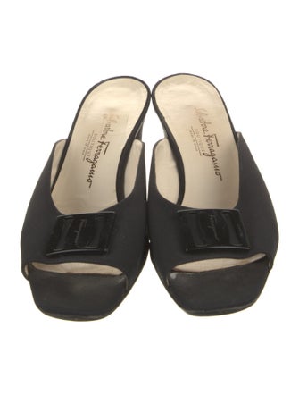 Salvatore Ferragamo Canvas Slides