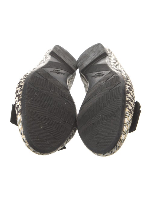 Salvatore Ferragamo Houndstooth Print Ballet Flats