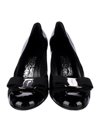 Salvatore Ferragamo Vara Bow Accent Patent Leather Pumps