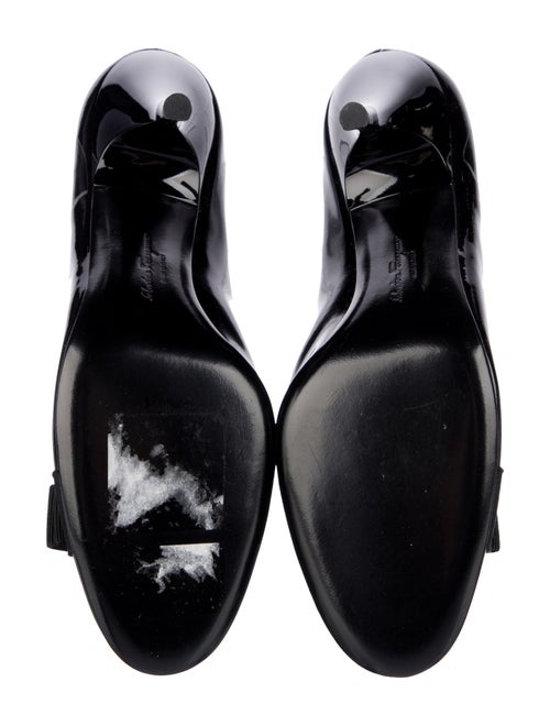 Salvatore Ferragamo Vara Bow Accent Patent Leather Pumps