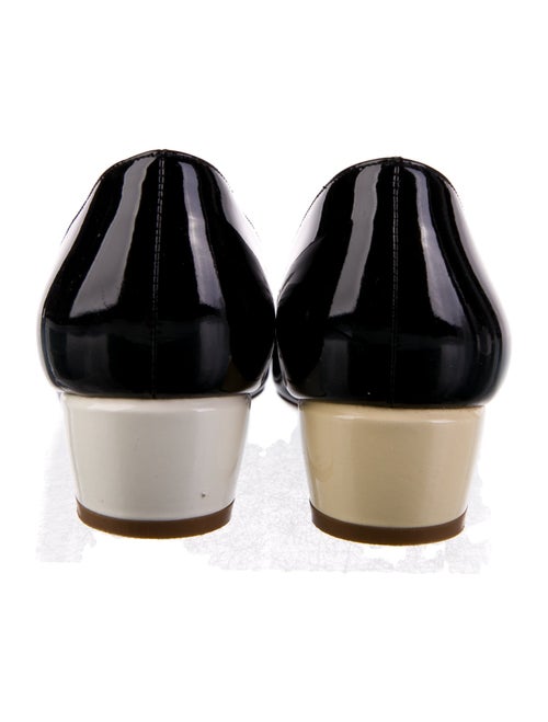 Salvatore Ferragamo Vara Bow Accent Patent Leather Ballet Flats