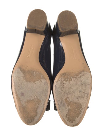 Salvatore Ferragamo Vara Bow Accent Patent Leather Flats