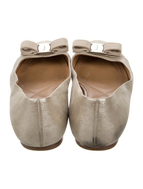 Salvatore Ferragamo Vara Bow Accent Leather Ballet Flats