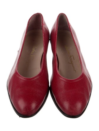 Salvatore Ferragamo Stingray Flats