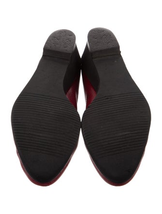 Salvatore Ferragamo Stingray Flats