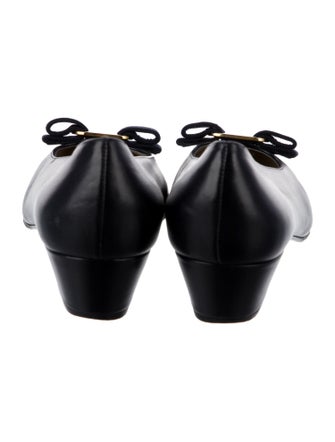 Salvatore Ferragamo Vara Bow Accent Leather Flats