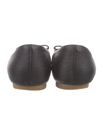 Salvatore Ferragamo Vara Bow Accent Leather Ballet Flats