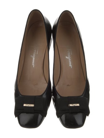 Salvatore Ferragamo Vara Bow Accent Patent Leather Pumps