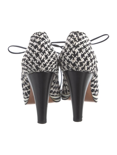 Salvatore Ferragamo Leather Printed Pumps