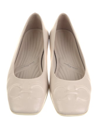 Salvatore Ferragamo Vara Bow Accent Leather Ballet Flats