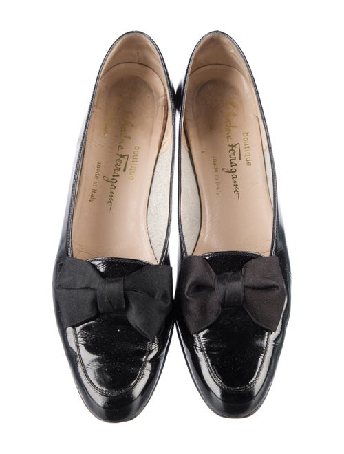Salvatore Ferragamo Vara Bow Accent Patent Leather Flats