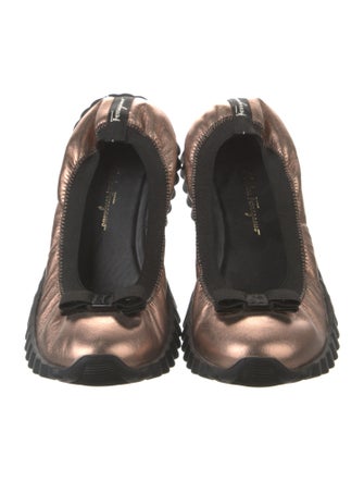 Salvatore Ferragamo Vara Bow Accent Leather Ballet Flats