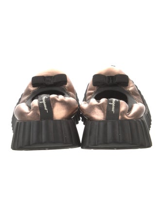 Salvatore Ferragamo Vara Bow Accent Leather Ballet Flats