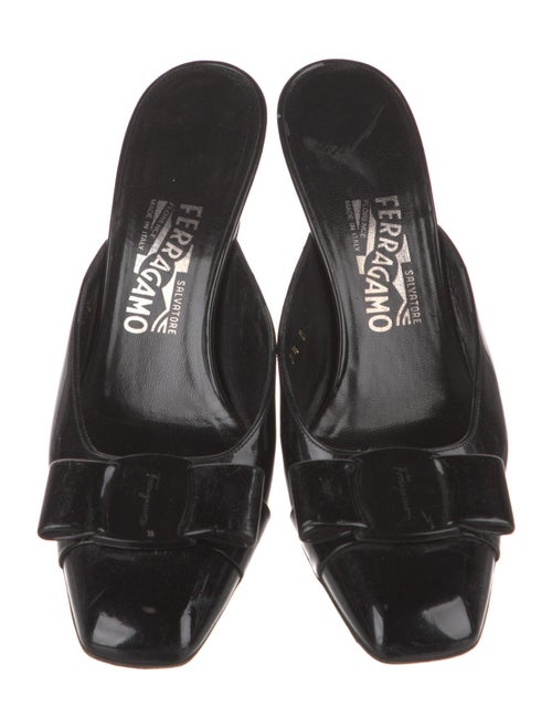 Salvatore Ferragamo Vara Bow Accent Patent Leather Mules