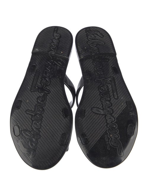 Salvatore Ferragamo Vara Bow Accent PVC Slides