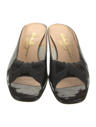 Salvatore Ferragamo Patent Leather Bow Accents Slides