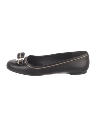 Salvatore Ferragamo Vara Bow Accent Leather Flats