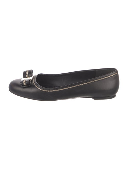 Salvatore Ferragamo Vara Bow Accent Leather Flats