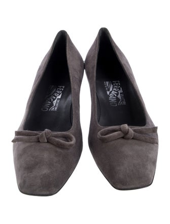 Salvatore Ferragamo Vara Bow Accent Suede Ballet Flats