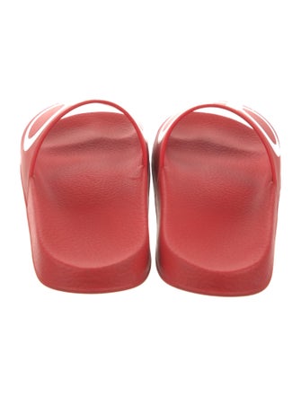Salvatore Ferragamo Gancini Logo Rubber Slides