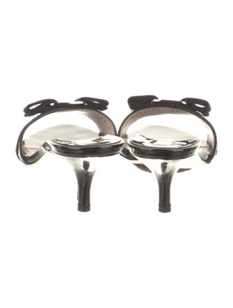 Salvatore Ferragamo Vara Bow Accent Patent Leather Slides