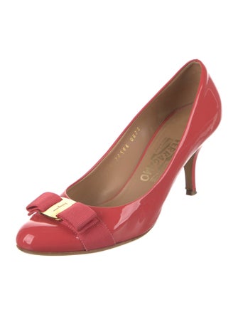 Salvatore Ferragamo Vara Bow Accent Patent Leather Pumps