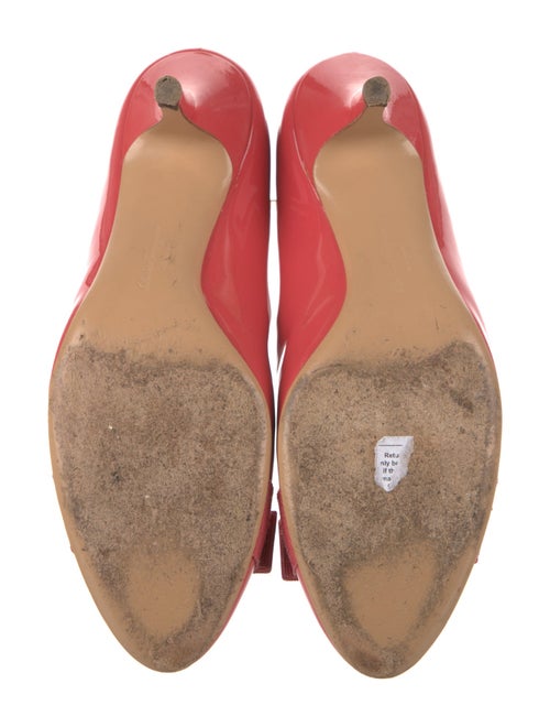 Salvatore Ferragamo Vara Bow Accent Patent Leather Pumps