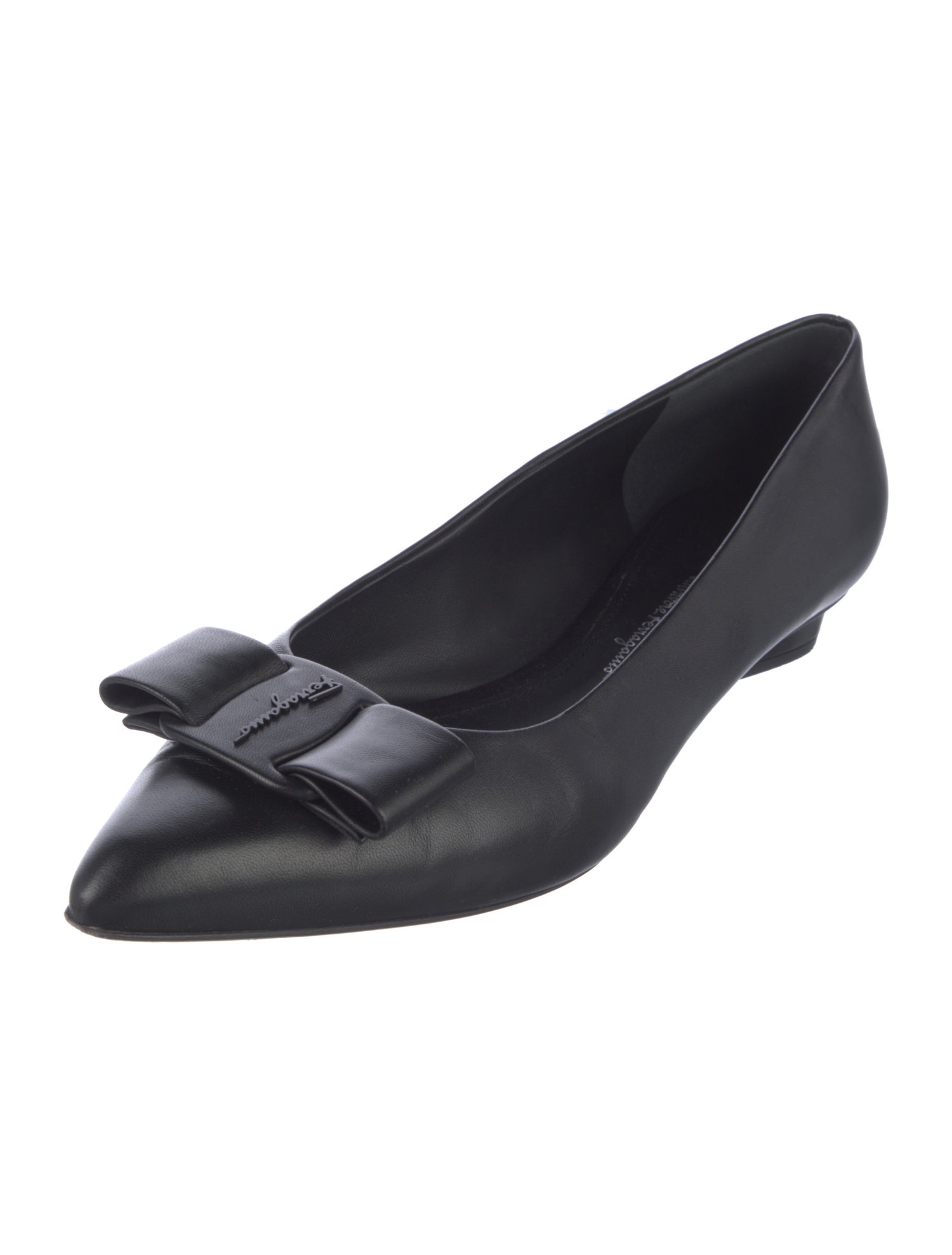 Salvatore Ferragamo Vara Bow Accent Leather Flats
