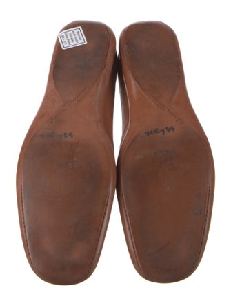 Salvatore Ferragamo Leather Chain-Link Accents Loafers