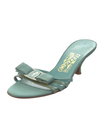 Salvatore Ferragamo Bow Accents Slides