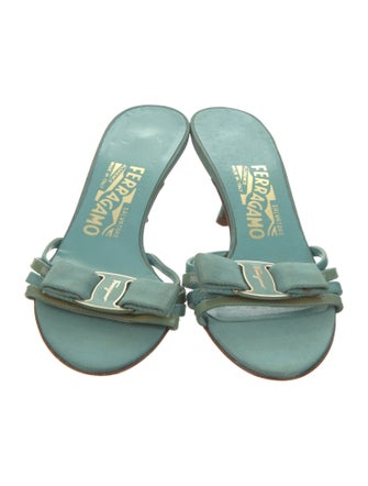 Salvatore Ferragamo Bow Accents Slides