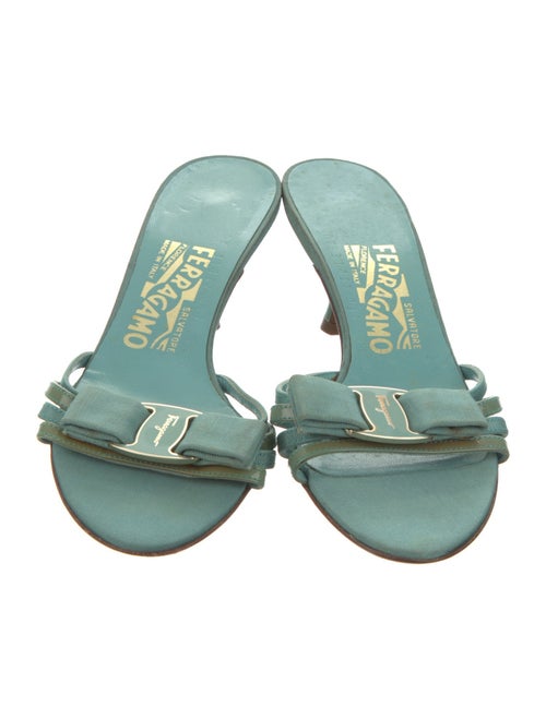 Salvatore Ferragamo Bow Accents Slides