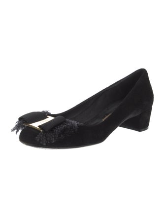 Salvatore Ferragamo Vara Bow Accent Suede Pumps