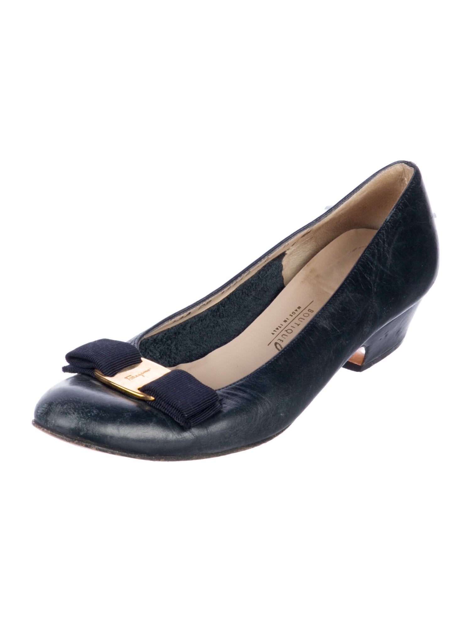Salvatore Ferragamo Vara Bow Accent Leather Flats