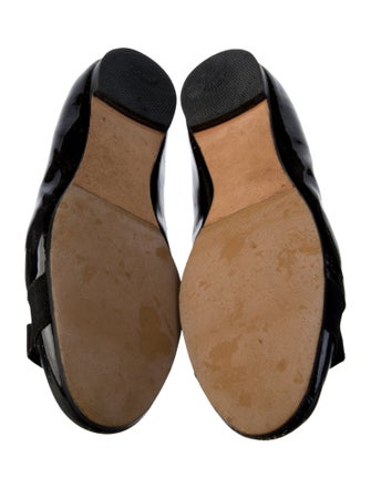 Salvatore Ferragamo Vara Bow Accent Patent Leather Ballet Flats