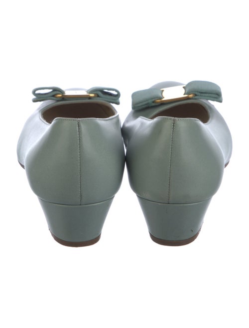 Salvatore Ferragamo Vara Bow Accent Leather Flats