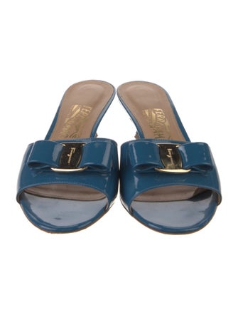 Salvatore Ferragamo Vara Bow Accent Patent Leather Slides