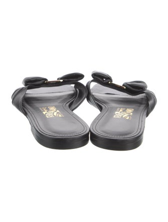 Salvatore Ferragamo Vara Bow Accent Leather Slides