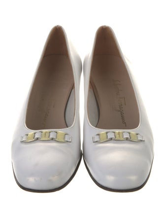 Salvatore Ferragamo Vara Bow Accent Leather Pumps