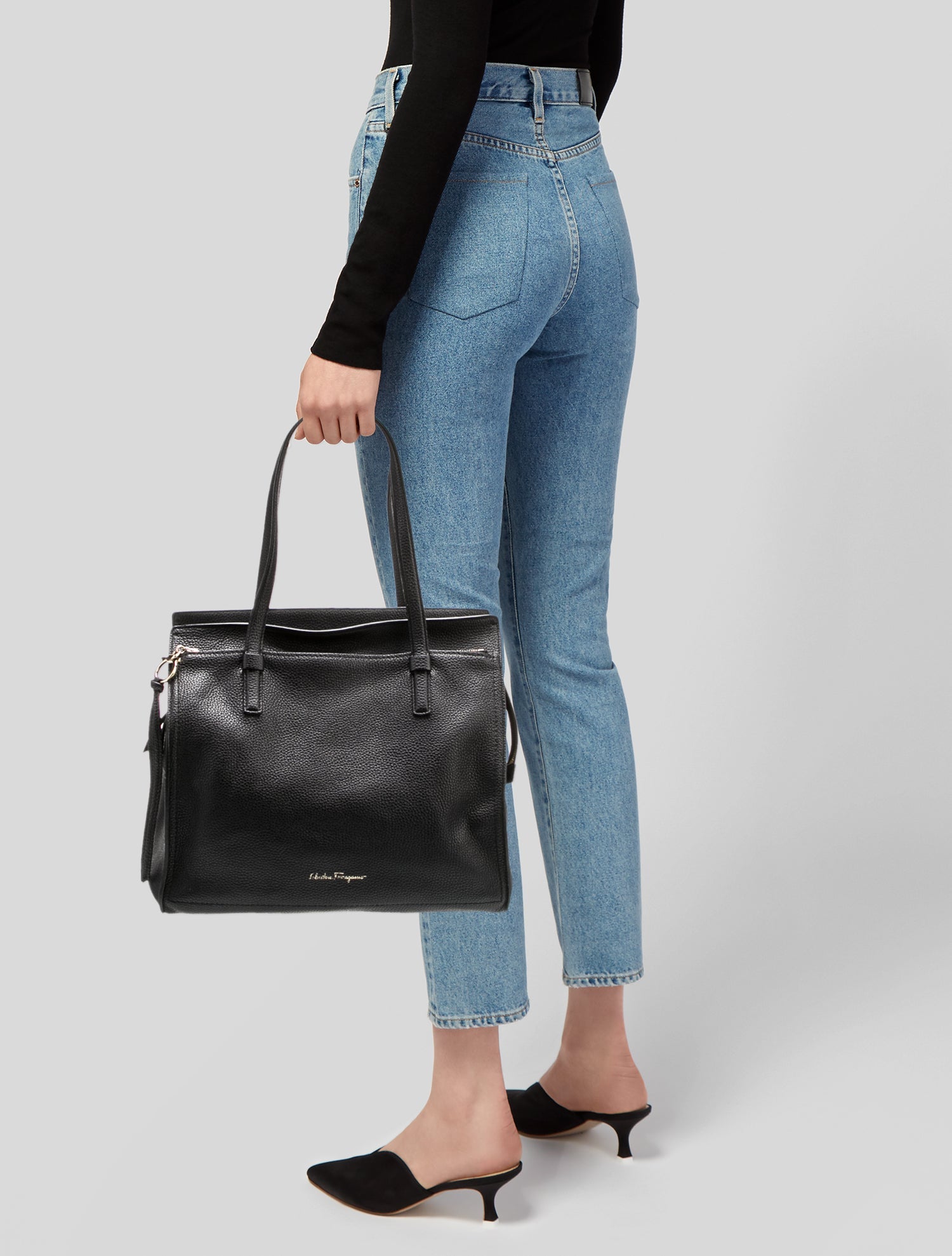 Salvatore Ferragamo Leather Shoulder Bag