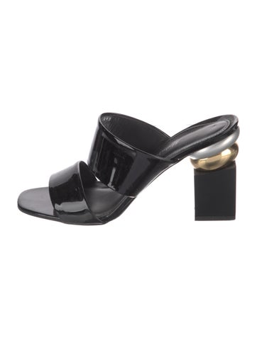 Salvatore Ferragamo Sandals Patent Leather Slides 9.5