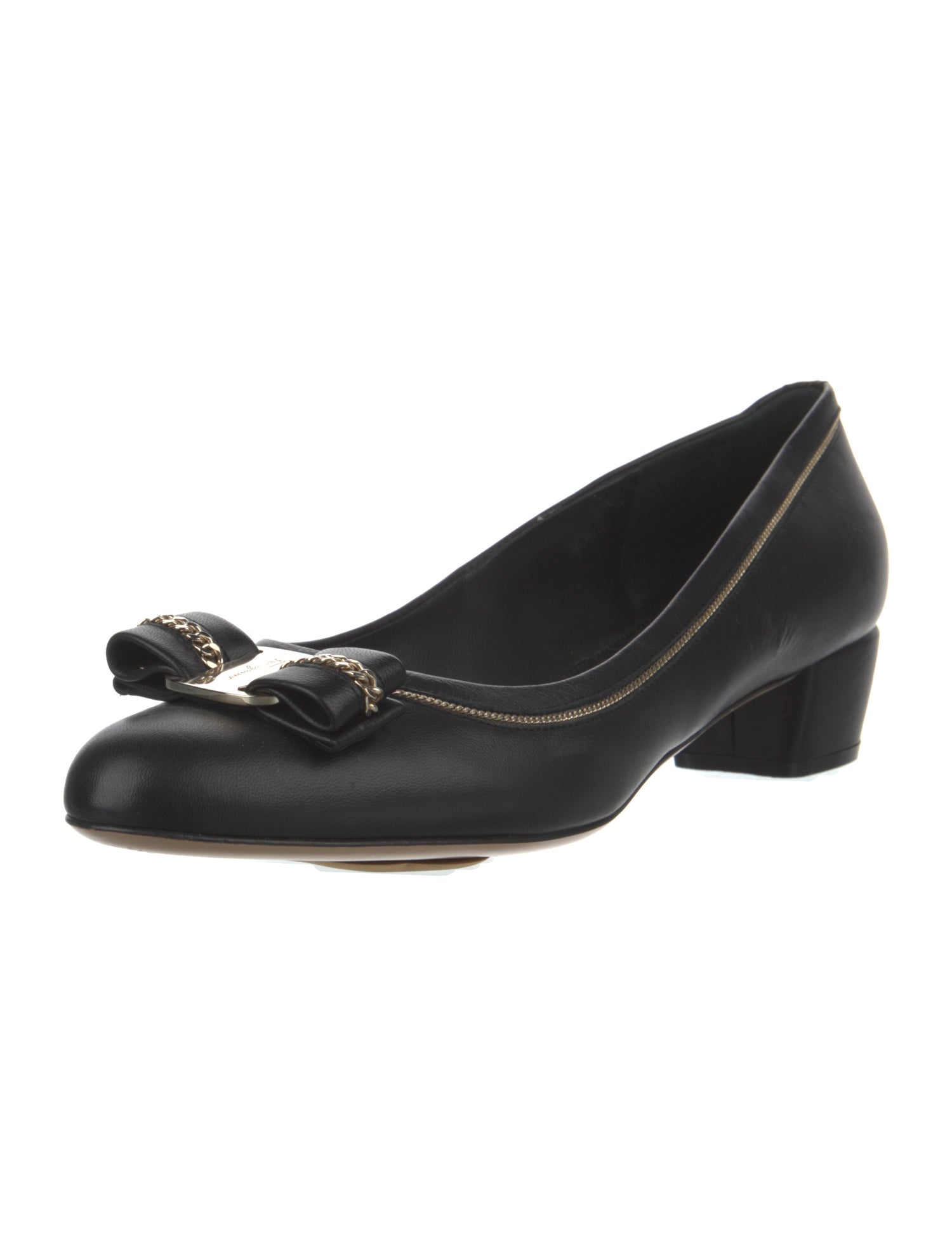 Salvatore Ferragamo Vara Bow Accent Leather Pumps