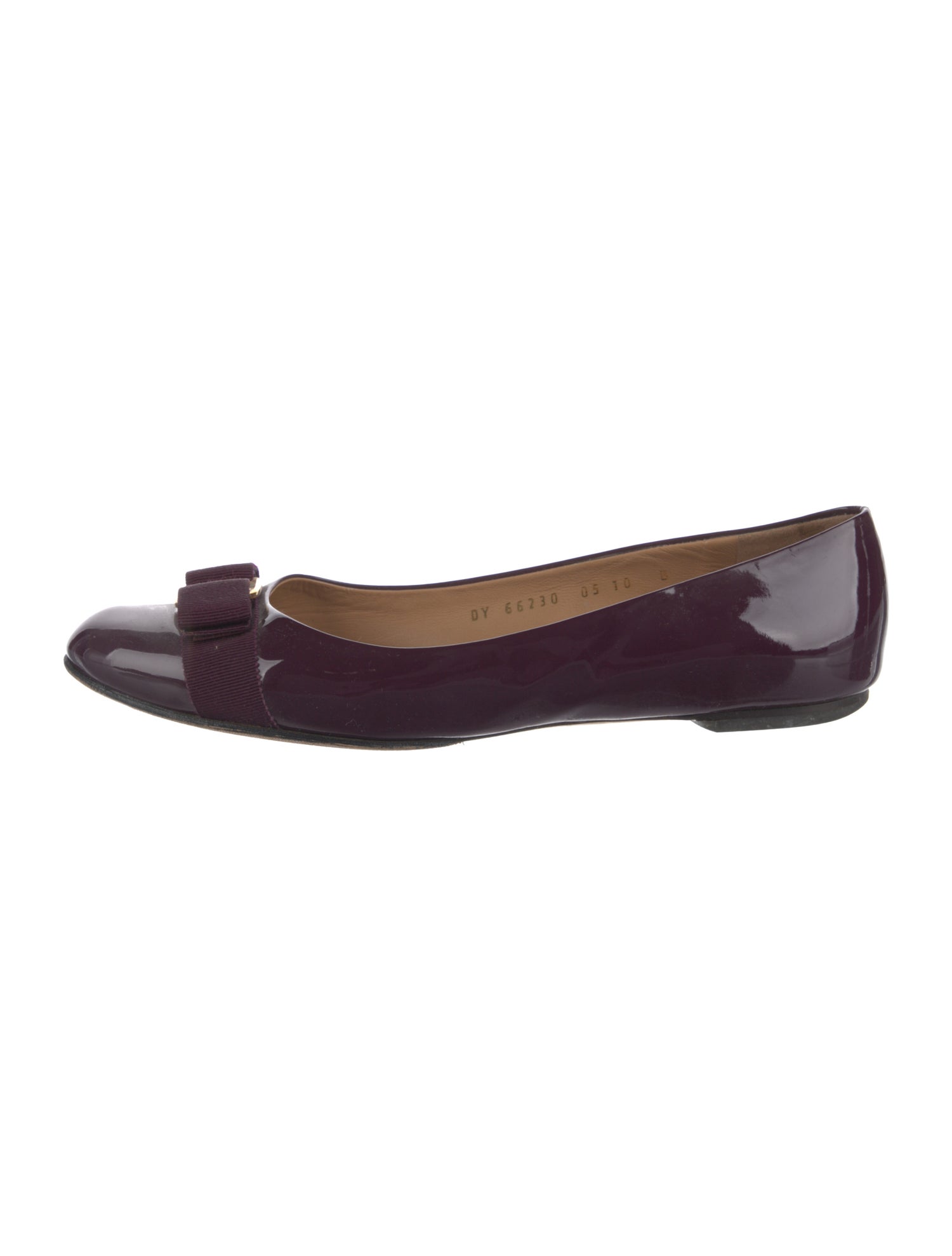 Salvatore Ferragamo Vara Bow Accent Patent Leather Ballet Flats