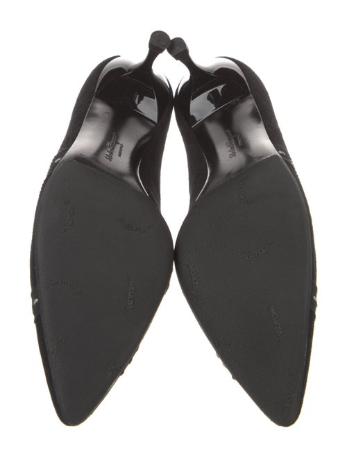 Salvatore Ferragamo Vara Bow Accent Suede Pumps